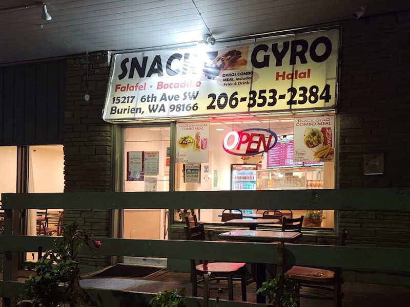 Snack Gyro exterior